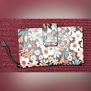 Flowered wallet